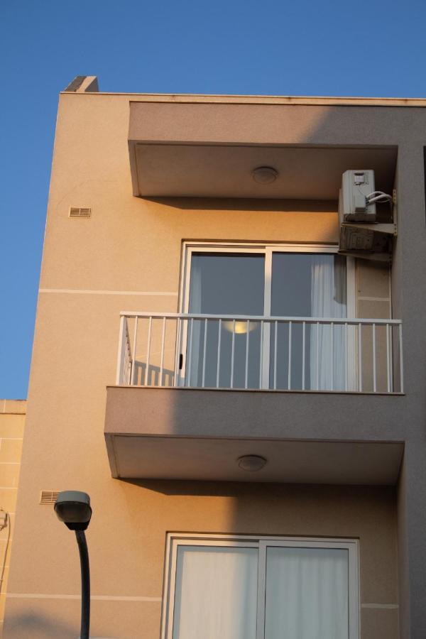 2 Bedroom Apartment Close To City Centre Tas-Sienja Exteriör bild